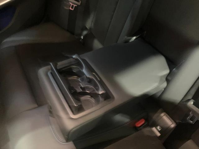 ３シリーズ ３２０ｄ　ｘＤｒｉｖｅツーリングＭスポツＥＤジョイ＋　ドライビングアシストプロフェッショナル　パーキングアシストプラス　アダプティブＬＥＤヘッドライト　ライブコックピット　ワイヤレスチャージング　Ｆシートヒーター　ＡＴテールゲート（70枚目）