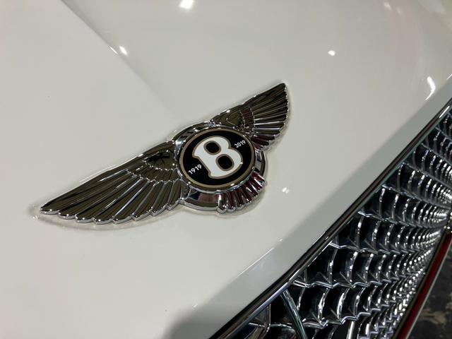 コンチネンタル ＧＴ　マリナードライビングスペック　ＣＥＮＴＥＮＡＲＹスペック　フロントシートコンフォートスペック　ベントレーローテーションディスプレイ　ムードライティングスペック　ナイトビジョン　２２インチアロイホイール（6枚目）