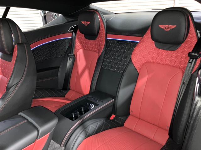 コンチネンタル ＧＴ　マリナードライビングスペック　ＣＥＮＴＥＮＡＲＹスペック　フロントシートコンフォートスペック　ベントレーローテーションディスプレイ　ムードライティングスペック　ナイトビジョン　２２インチアロイホイール（13枚目）