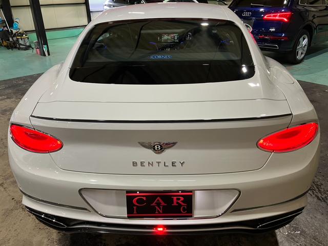 コンチネンタル ＧＴ　マリナードライビングスペック　ＣＥＮＴＥＮＡＲＹスペック　フロントシートコンフォートスペック　ベントレーローテーションディスプレイ　ムードライティングスペック　ナイトビジョン　２２インチアロイホイール（31枚目）