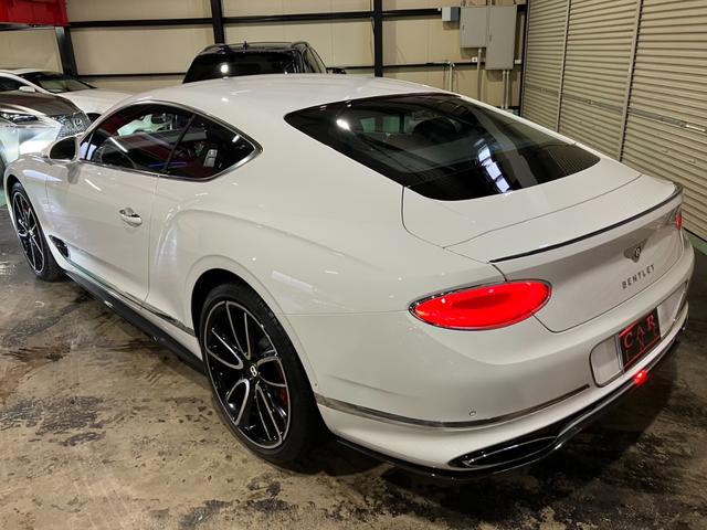 コンチネンタル ＧＴ　マリナードライビングスペック　ＣＥＮＴＥＮＡＲＹスペック　フロントシートコンフォートスペック　ベントレーローテーションディスプレイ　ムードライティングスペック　ナイトビジョン　２２インチアロイホイール（39枚目）