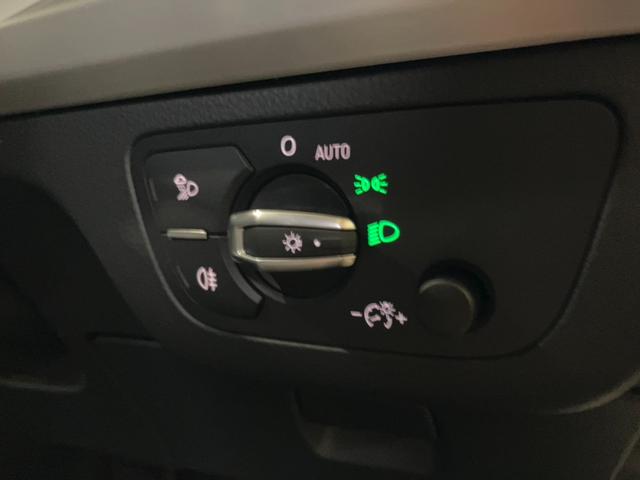 Ｑ５ ４０ＴＤＩクワトロ　スポーツ　アシスタンスパッケージ　バーチャルコックピット　サラウンドビューカメラ　アクティブレーンアシスト　パークアシスト　シートヒーター　ＬＥＤヘッドライト　オートリアゲート（41枚目）