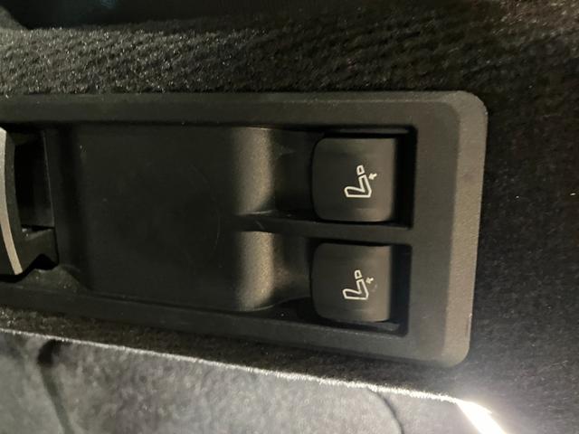 3シリーズ 320iツーリング Mスポーツ ドライビングアシストプロフェッショナル パーキングアシストプラス LEDヘッドライト ワイヤレスチャージング Fシートヒーター オートテールゲート(62枚目)