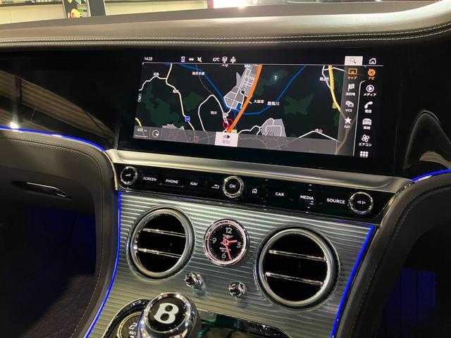 コンチネンタル GT V8マリナー ハードライティングスペック シティスペック ツーリングスペック ブラックラインスペック 22インチアルミ 純正ナビ 360°カメラ フルセグ レーダークルコン(4枚目)