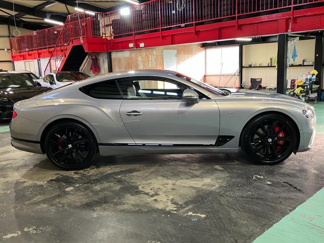 コンチネンタル GT V8マリナー ハードライティングスペック シティスペック ツーリングスペック ブラックラインスペック 22インチアルミ 純正ナビ 360°カメラ フルセグ レーダークルコン(31枚目)