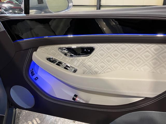 コンチネンタル GT V8マリナー ハードライティングスペック シティスペック ツーリングスペック ブラックラインスペック 22インチアルミ 純正ナビ 360°カメラ フルセグ レーダークルコン(40枚目)