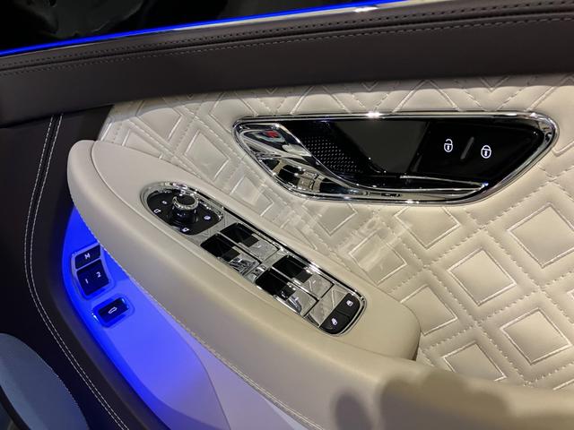 コンチネンタル GT V8マリナー ハードライティングスペック シティスペック ツーリングスペック ブラックラインスペック 22インチアルミ 純正ナビ 360°カメラ フルセグ レーダークルコン(41枚目)