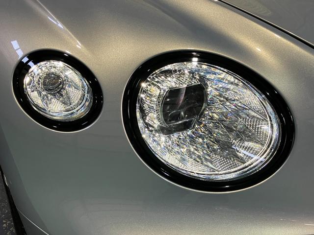 コンチネンタル GT V8マリナー ハードライティングスペック シティスペック ツーリングスペック ブラックラインスペック 22インチアルミ 純正ナビ 360°カメラ フルセグ レーダークルコン(55枚目)