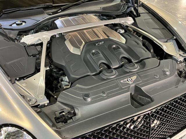 コンチネンタル GT V8マリナー ハードライティングスペック シティスペック ツーリングスペック ブラックラインスペック 22インチアルミ 純正ナビ 360°カメラ フルセグ レーダークルコン(70枚目)