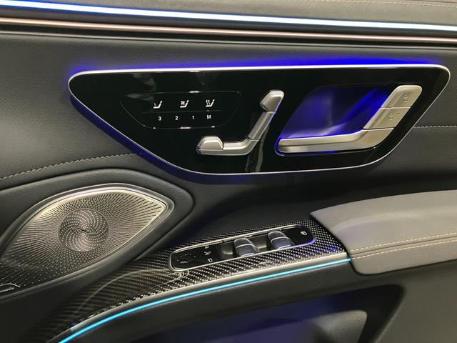 EQS EQS53 4マチック+ 1オーナー パノラミックスライディングルーフ エクスクルーシブPKG AMGカーボンファイバーインテリアトリム リアコンフォートPKG ナビ 360° ブルメスター シートヒーター&ベンチレーション(35枚目)