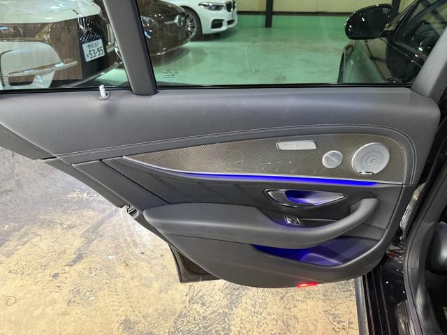 Eクラスステーションワゴン E43 4マチック ステーションワゴン エクスクルーシブパッケージ パノラマスライディングルーフBurmesterサウンド ナッパレザー レーダーセーフティパッケージ エアバランスPKG マルチビームLED シートヒーター 360度カメラ(11枚目)