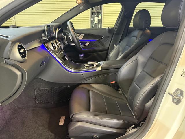 Cクラスステーションワゴン C220d ワゴンアバンギャルド AMGライン ワンオーナー レーダーセーフティパッケージ レザーARTICO シートヒーター 18インチAMG5スポークAW HDDナビ リアビューカメラ 電動リアゲート キーレスゴー(8枚目)