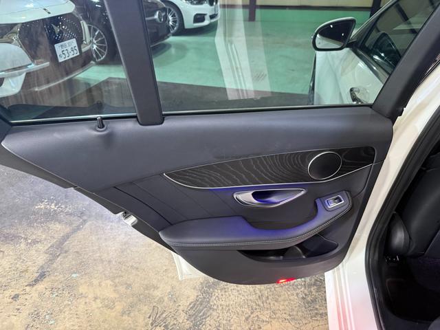 Cクラスステーションワゴン C220d ワゴンアバンギャルド AMGライン ワンオーナー レーダーセーフティパッケージ レザーARTICO シートヒーター 18インチAMG5スポークAW HDDナビ リアビューカメラ 電動リアゲート キーレスゴー(11枚目)