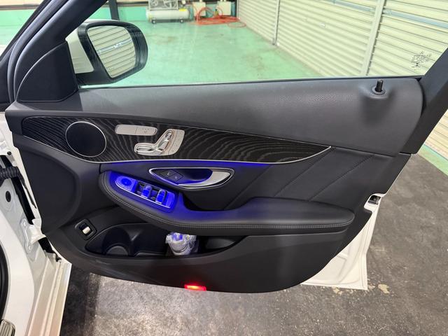 Cクラスステーションワゴン C220d ワゴンアバンギャルド AMGライン ワンオーナー レーダーセーフティパッケージ レザーARTICO シートヒーター 18インチAMG5スポークAW HDDナビ リアビューカメラ 電動リアゲート キーレスゴー(23枚目)