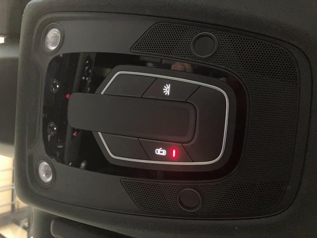 A4 2.0TFSIクワトロスポーツ Sラインパッケージ マトリクスLEDライト バーチャルコックピット パワーシート&シートヒーター 5ツインスポークスター18インチアルミ アダプティブクルコン(39枚目)