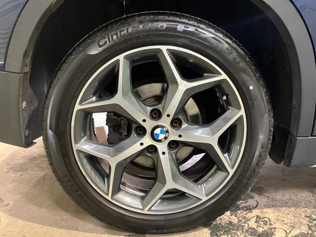 Ｘ１ ｘＤｒｉｖｅ　１８ｄ　ｘライン　茶革シート　ドライビングアシスト　パーキングアシスト　ＰＤＣ　ＬＥＤヘッドライト　Ｆパワーシート　シートヒーター　オートテールゲート　ＥＴＣ　純正１８インチアロイホイール（40枚目）