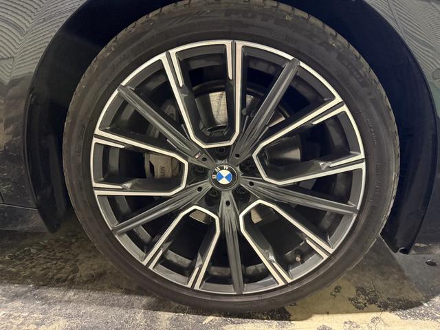 7シリーズ 740i Mスポーツ 電動ガラスサンルーフ エクスクルーシブナッパレザー ヒート&ベンチレーションシート BMWレーザーライト ACC パーキングアシストプラス ソフトクローズドア 電動トランクリッド HUD(36枚目)