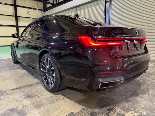 7シリーズ 740i Mスポーツ 電動ガラスサンルーフ エクスクルーシブナッパレザー ヒート&ベンチレーションシート BMWレーザーライト ACC パーキングアシストプラス ソフトクローズドア 電動トランクリッド HUD(41枚目)