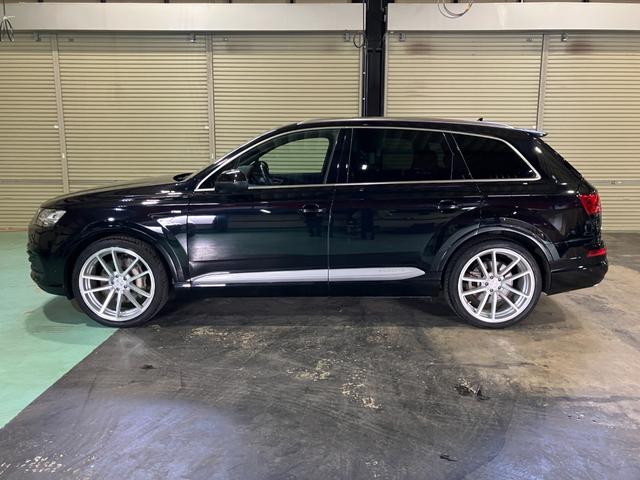 Q7 2.0TFSIクワトロ Sラインパッケージ 7シーターPKG リアアシスタンスPKG オールホイールステアリング マトリクスLEDヘッドライト バーチャルコックピット サラウンドビュー オートテールゲート ロティフォーム22インチアルミ(25枚目)