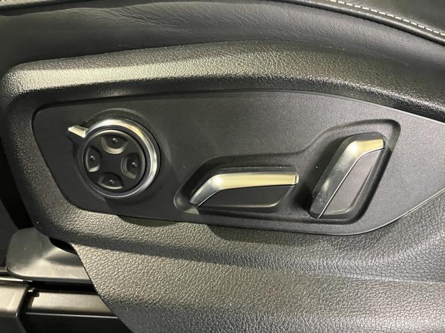Q7 2.0TFSIクワトロ Sラインパッケージ 7シーターPKG リアアシスタンスPKG オールホイールステアリング マトリクスLEDヘッドライト バーチャルコックピット サラウンドビュー オートテールゲート ロティフォーム22インチアルミ(34枚目)