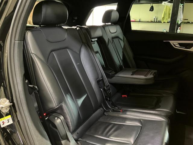 Q7 2.0TFSIクワトロ Sラインパッケージ 7シーターPKG リアアシスタンスPKG オールホイールステアリング マトリクスLEDヘッドライト バーチャルコックピット サラウンドビュー オートテールゲート ロティフォーム22インチアルミ(36枚目)