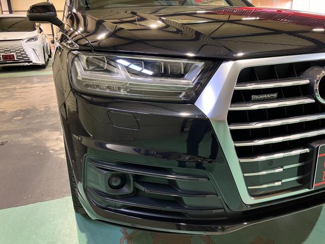 Q7 2.0TFSIクワトロ Sラインパッケージ 7シーターPKG リアアシスタンスPKG オールホイールステアリング マトリクスLEDヘッドライト バーチャルコックピット サラウンドビュー オートテールゲート ロティフォーム22インチアルミ(41枚目)