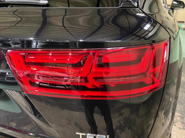 Q7 2.0TFSIクワトロ Sラインパッケージ 7シーターPKG リアアシスタンスPKG オールホイールステアリング マトリクスLEDヘッドライト バーチャルコックピット サラウンドビュー オートテールゲート ロティフォーム22インチアルミ(48枚目)
