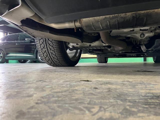 Q7 2.0TFSIクワトロ Sラインパッケージ 7シーターPKG リアアシスタンスPKG オールホイールステアリング マトリクスLEDヘッドライト バーチャルコックピット サラウンドビュー オートテールゲート ロティフォーム22インチアルミ(59枚目)