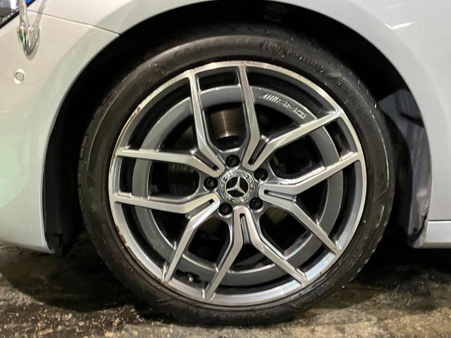 Ｅクラスステーションワゴン Ｅ２００　ステーションワゴン　スポーツ　エクスクルーシブＰＫＧ　ＡＭＧラインインテリアＰＫＧ　パノラミックスライディングルーフ　ナッパレザー　ブルメスター　マルチビームＬＥＤヘッドライト　パフュームアトマイザー　ヘッドアップディスプレイ（38枚目）