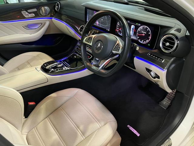 Ｅクラスステーションワゴン Ｅ４３　４マチック　ステーションワゴン　レーダーセーフティＰＫＧ　パノラミックスライディングルーフ　マルチビームＬＥＤヘッドライト　ナッパレザーシート　Ｂｕｒｍｅｓｔｅｒ　ヘッドアップディスプレイ　２０インチＡＭＧマルチスポークアルミ（43枚目）