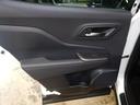 Ｇアドバンスド　純正ナビ　パノラミックビューモニター　トヨタセーフティセンス　ＥＴＣ　レーダークルコン　運転席パワーシート　デジタルインナーミラー　純正１９インチアルミ（32枚目）