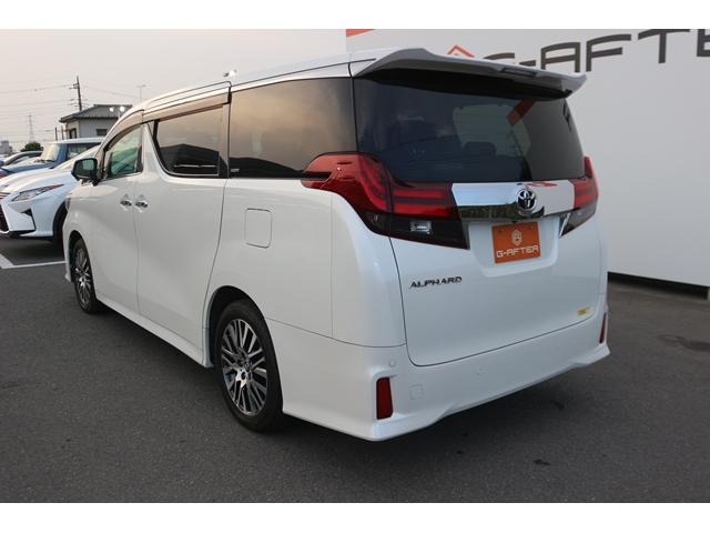 アルファード ２．５Ｓ　Ｃパッケージ　後席モニター／１０型ナビ／地デジ／黒革シート／両側電動／電動Ｒドア／シートヒーター／ステアリングヒーター／（13枚目）
