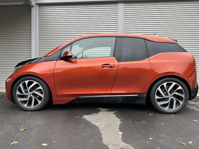 ＢＭＷ ｉ３