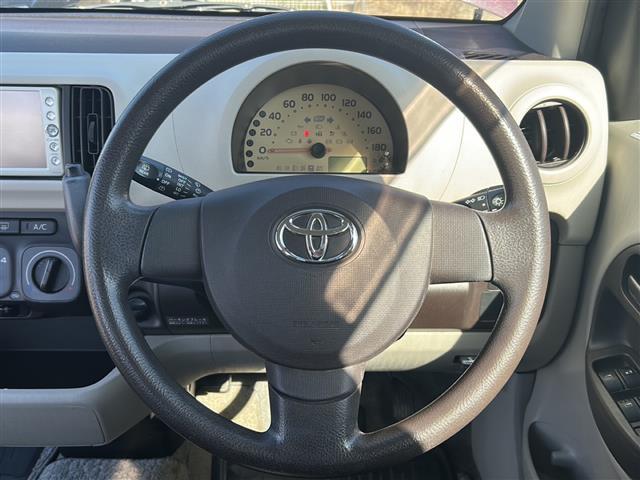 パッソ Ｘ　ユルリ　◆４ＷＤ◆寒冷地仕様◆純正ナビ　品番ＮＳＣＮ－Ｗ６０（ＡＭ／ＦＭ／ＣＤ）◆エンジンスターター◆ＥＴＣ◆冬タイヤ　１３インチ積込◆ＡＢＳ◆スペアキー（2枚目）