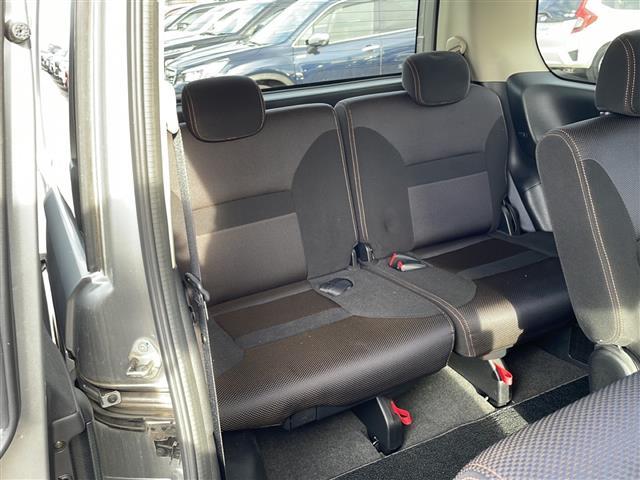 セレナ ハイウェイスター　４ＷＤ／純正ＨＤＤナビ　ＨＣ３０８Ａ－Ａ（ＡＭ／ＦＭ／ＣＤ）フルセグＴＶ／バックカメラ／オートライト／社外エンジンスターター（20枚目）