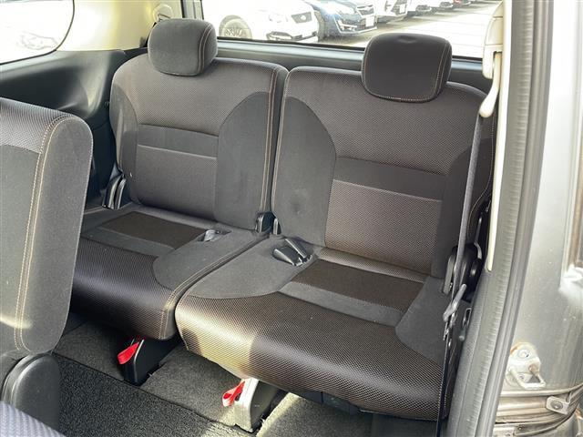 セレナ ハイウェイスター　４ＷＤ／純正ＨＤＤナビ　ＨＣ３０８Ａ－Ａ（ＡＭ／ＦＭ／ＣＤ）フルセグＴＶ／バックカメラ／オートライト／社外エンジンスターター（23枚目）
