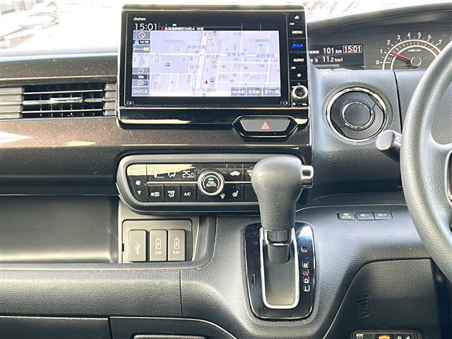 Ｎ－ＢＯＸ Ｇ・Ｌホンダセンシング　純正８インチナビ　フルセグ　ＤＶＤ　Ｂｌｕｅｔｏｏｔｈ　ドラレコ　ＥＴＣ　Ｂカメ　片パワ　ＳヒーターＡＣＣ　レーンアシスト　リアコーナーセンサー　衝突軽減ブレーキ　スマートキー　プッシュスタート（2枚目）