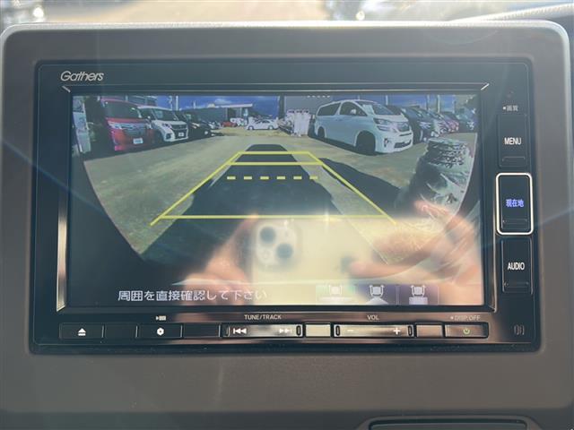 Ｎ－ＢＯＸ Ｇ・Ｌホンダセンシング　純正メモリナビ　フルセグＴＶ　ＤＶＤ再生　Ｂｌｕｅｔｏｏｔｈ　ドラレコ　ＥＴＣ　バックカメラ　片側パワスラ　シーヒーター　ＡＣＣ　リアコーナーセンサー　レーンアシスト　衝突軽減ブレーキ　スマートキー（5枚目）