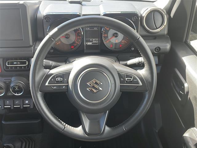 ジムニー XC ◆4WD◆ワンオーナー◆ビルトインETC◆シートヒーター◆純正夏タイヤ積込◆純正16インチAW◆純正フロアマット◆レーンキープアシスト◆オートライト◆フォグランプ◆ABS◆横滑り防止(2枚目)