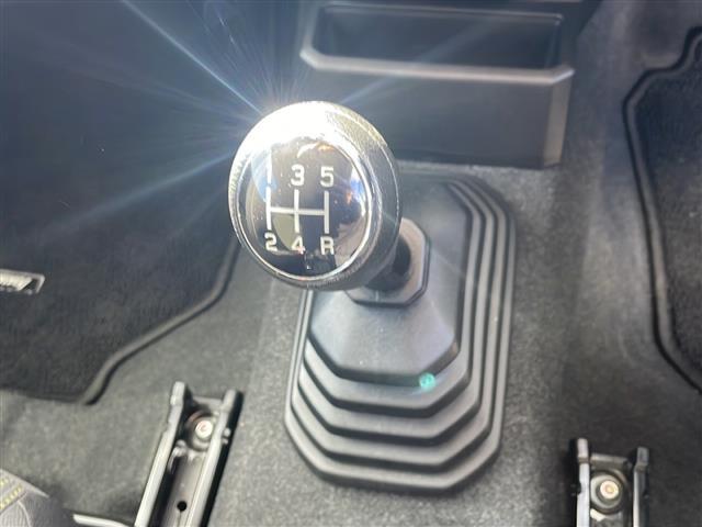 ジムニー XC ◆4WD◆ワンオーナー◆ビルトインETC◆シートヒーター◆純正夏タイヤ積込◆純正16インチAW◆純正フロアマット◆レーンキープアシスト◆オートライト◆フォグランプ◆ABS◆横滑り防止(14枚目)