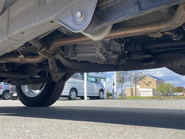 ジムニー XC ◆4WD◆ワンオーナー◆ビルトインETC◆シートヒーター◆純正夏タイヤ積込◆純正16インチAW◆純正フロアマット◆レーンキープアシスト◆オートライト◆フォグランプ◆ABS◆横滑り防止(28枚目)