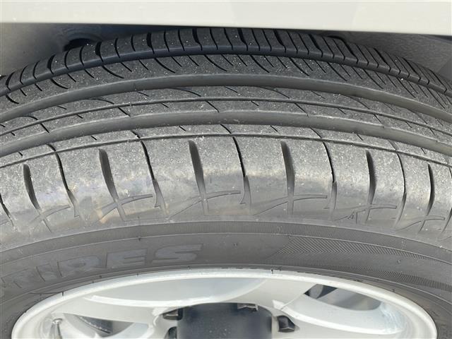 ジムニー XC ◆4WD◆ワンオーナー◆ビルトインETC◆シートヒーター◆純正夏タイヤ積込◆純正16インチAW◆純正フロアマット◆レーンキープアシスト◆オートライト◆フォグランプ◆ABS◆横滑り防止(39枚目)