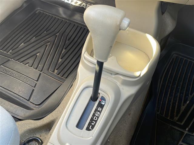 エッセ D 純正オーディオ CD 社外13インチアルミホイール 社外フロアマット(5枚目)