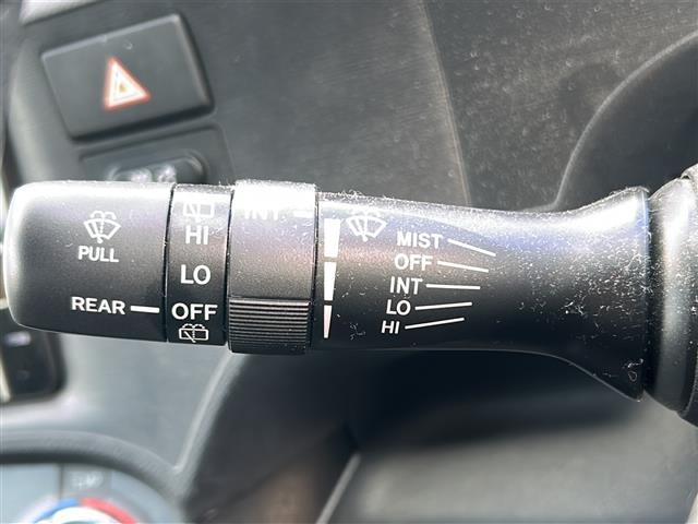 アクア G 社外メモリナビ フルセグTV DVD再生 Bluetooth 前方ドラレコ バックカメラ スマートキー プッシュスタート 純正フロアマット(11枚目)