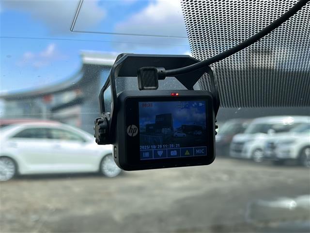 アクア G 社外メモリナビ フルセグTV DVD再生 Bluetooth 前方ドラレコ バックカメラ スマートキー プッシュスタート 純正フロアマット(15枚目)