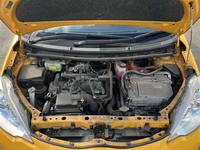 アクア G 社外メモリナビ フルセグTV DVD再生 Bluetooth 前方ドラレコ バックカメラ スマートキー プッシュスタート 純正フロアマット(39枚目)