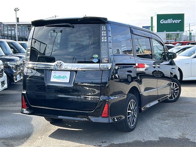 ヴォクシー ＺＳ　煌　社外ＨＤＤナビ　地デジＴＶ　ＤＶＤ再生　Ｂｌｕｅｔｏｏｔｈ　ＥＴＣ　バックカメラ　両側パワスラ　スマートキー　プッシュスタート　純正ＬＥＤヘッドライト　純正１６インチアルミホイール　純正フロアマット（29枚目）