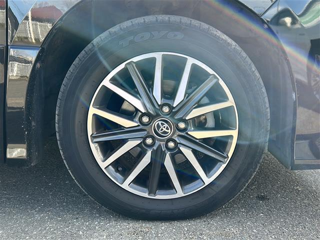 ヴォクシー ＺＳ　煌　社外ＨＤＤナビ　地デジＴＶ　ＤＶＤ再生　Ｂｌｕｅｔｏｏｔｈ　ＥＴＣ　バックカメラ　両側パワスラ　スマートキー　プッシュスタート　純正ＬＥＤヘッドライト　純正１６インチアルミホイール　純正フロアマット（31枚目）