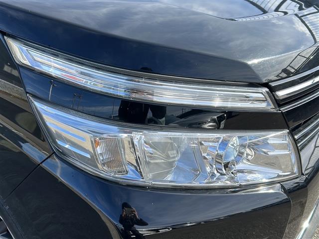 ヴォクシー ＺＳ　煌　社外ＨＤＤナビ　地デジＴＶ　ＤＶＤ再生　Ｂｌｕｅｔｏｏｔｈ　ＥＴＣ　バックカメラ　両側パワスラ　スマートキー　プッシュスタート　純正ＬＥＤヘッドライト　純正１６インチアルミホイール　純正フロアマット（33枚目）