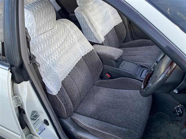 マークⅡ グランデ　レガリア　Ｇエディション　純正オーディオ　ＣＤ再生　前後ドラレコ　Ｄ席パワーシート　リモコンキー　純正ＨＩＤヘッドライト　純正１５インチアルミホイール　純正フロアマット（17枚目）